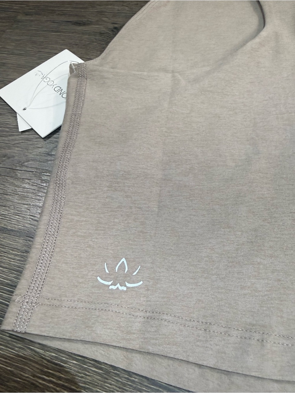 *NWT* Beyond Yoga Spacedye Refocus Cropped Tank in Birch Heather - Picture 6 of 7